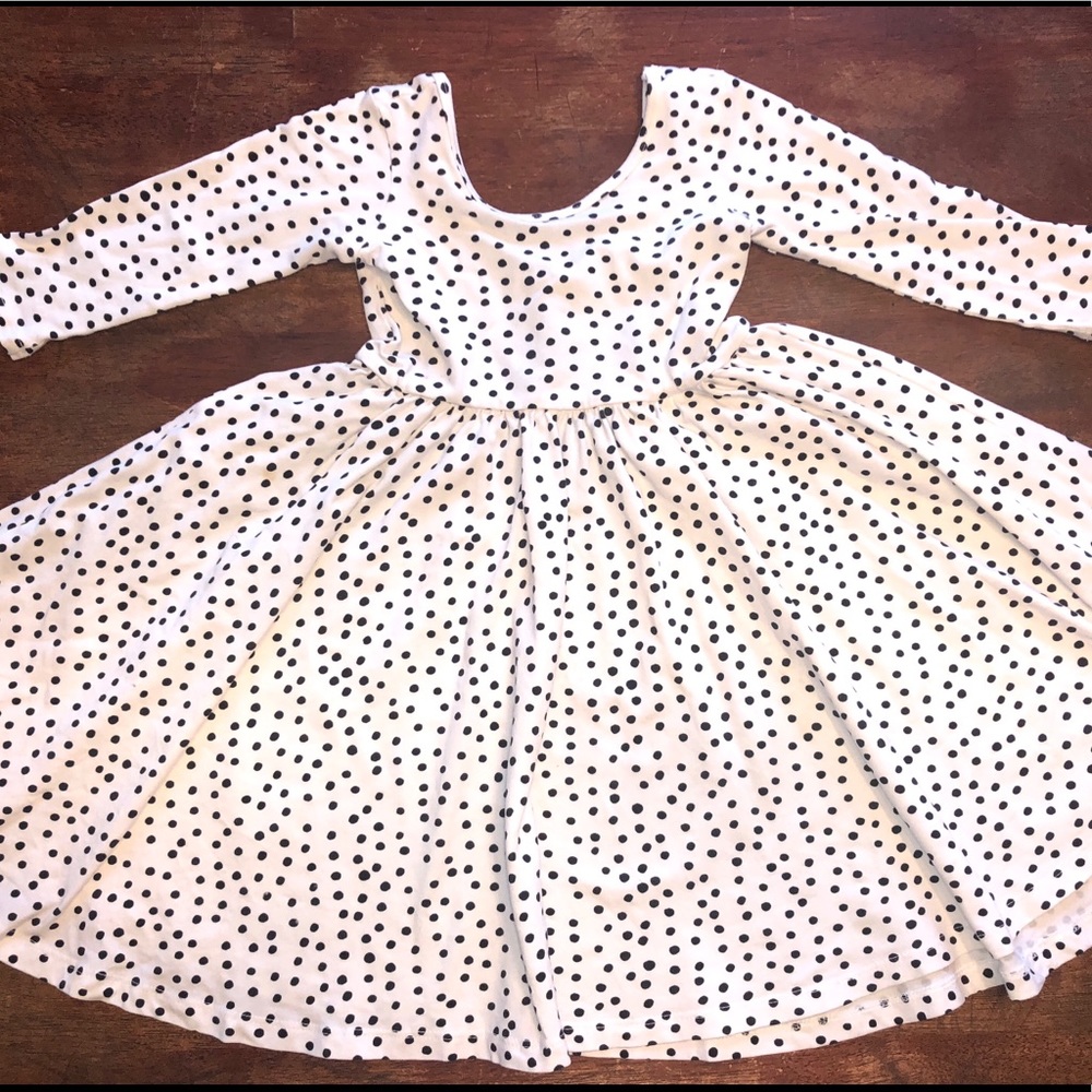 Sold 🌸 Alice + Ames Black Dot Twirl Dress SZ 5